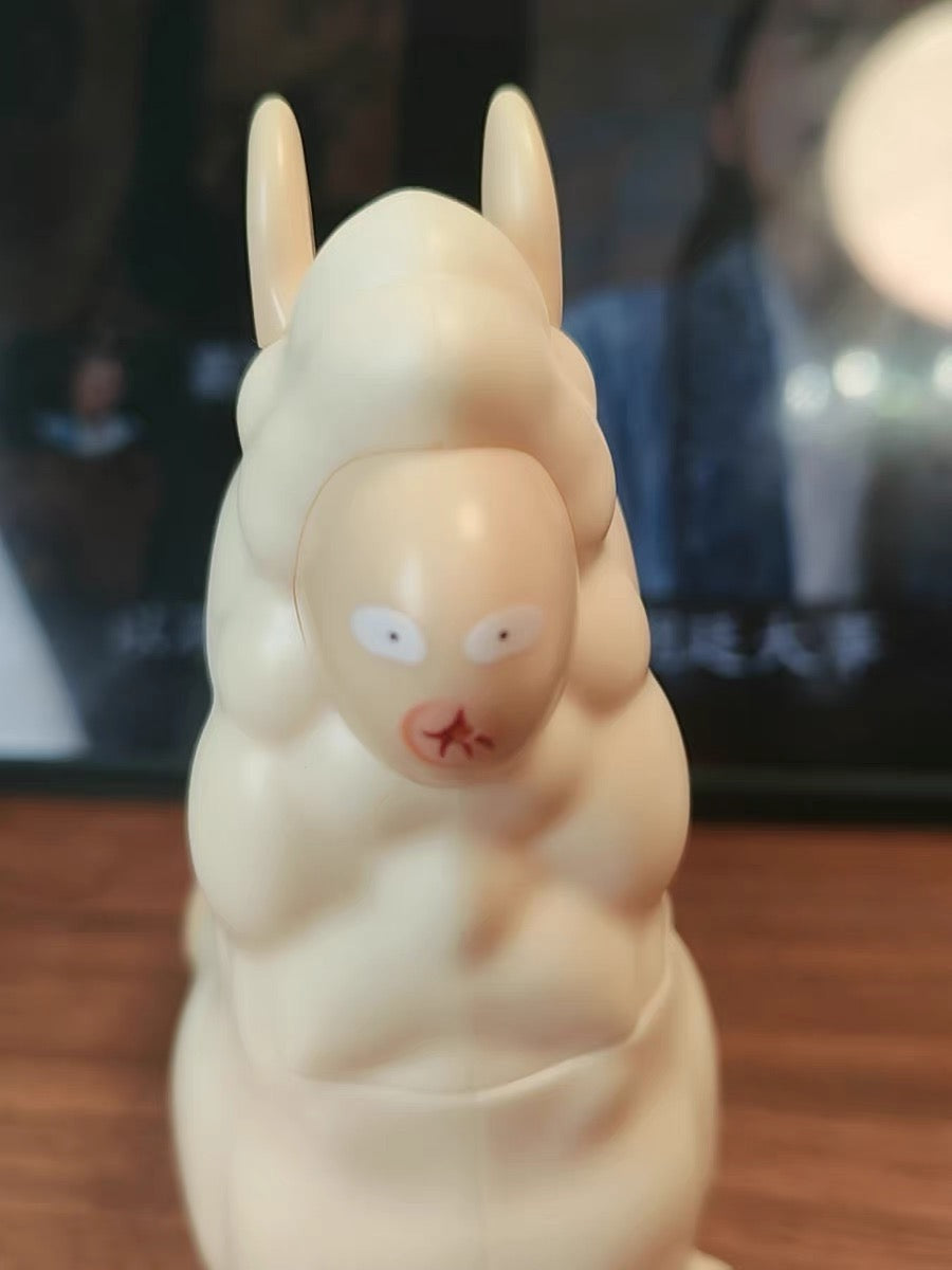 Llama Water Gun/Spit Llama Water Blaster/Quirky Llama Water Shooter